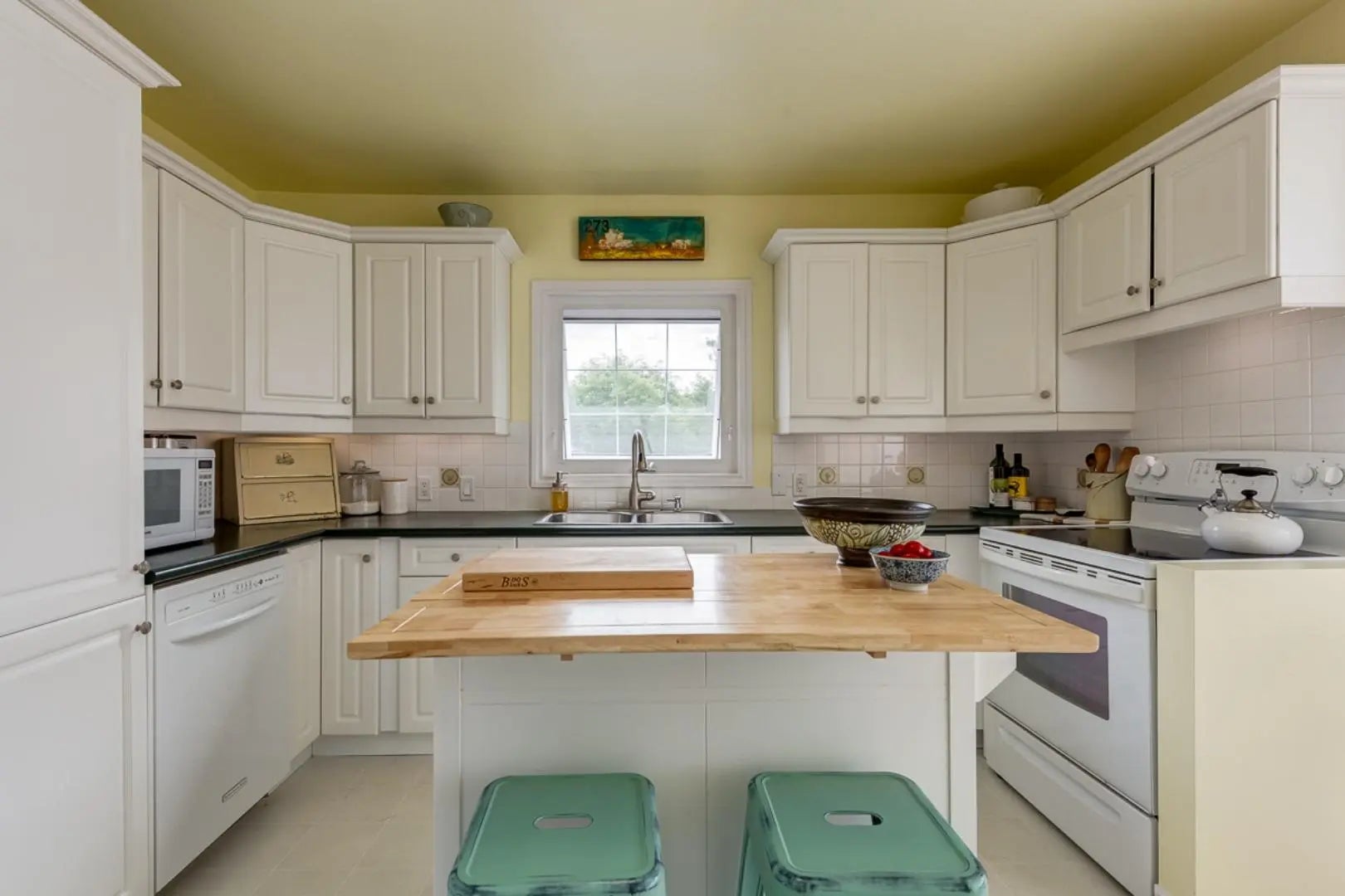 817 17 Avenue Southeast, Calgary – Residential Detached Listing Photo 10