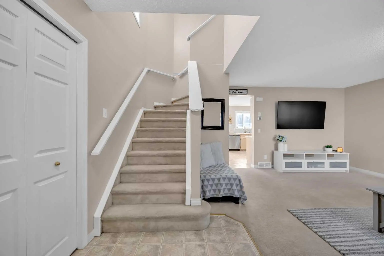 26 Saddlemead Close Northeast, Calgary – Residential Detached Listing Photo 4