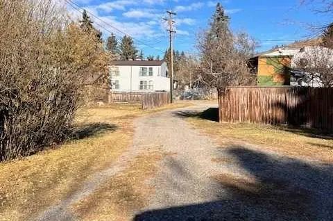 220 First Street E, Cochrane – Residential Detached Listing Photo 13