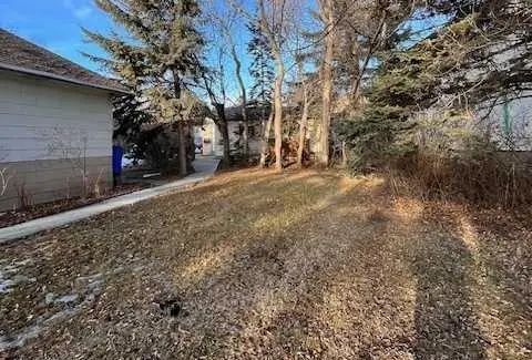 220 First Street E, Cochrane – Residential Detached Listing Photo 4