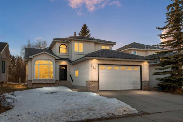 332 Hawkstone Close Nw, Calgary