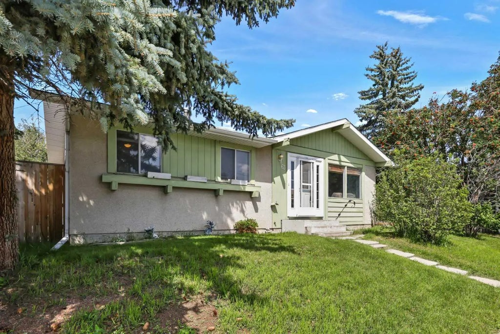 63 Olympia Crescent Se, Calgary