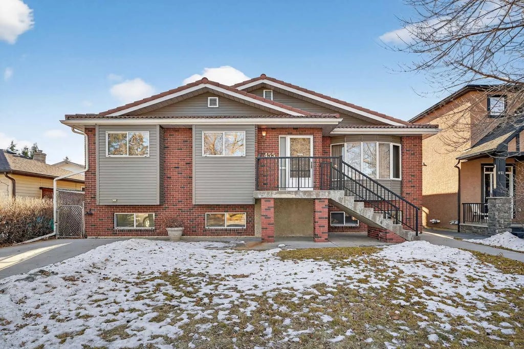 455 24 Avenue Ne, Calgary