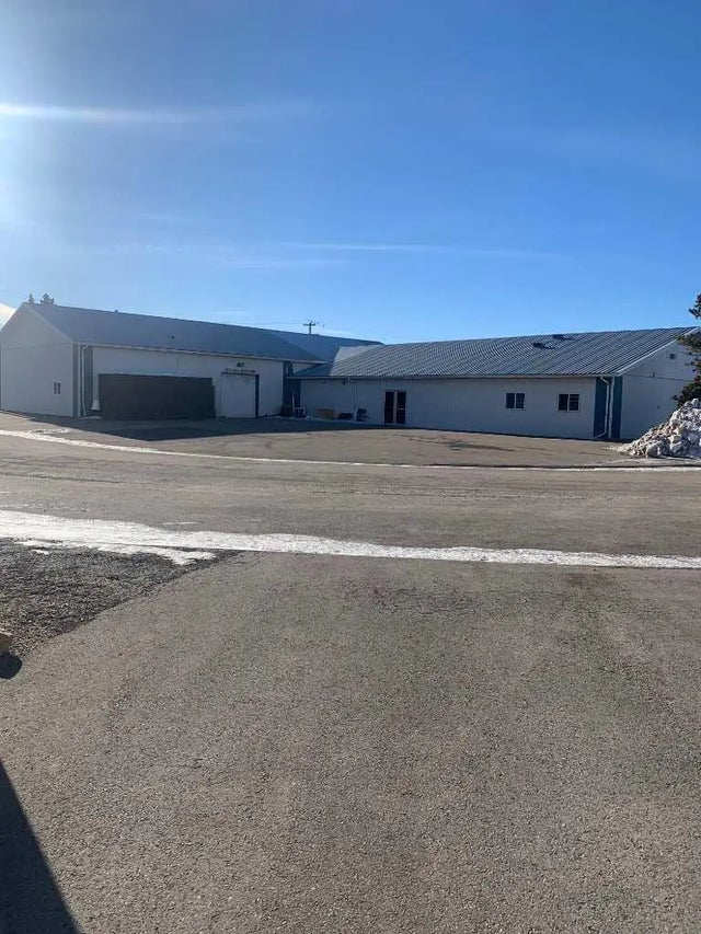 7 Co-op Road , Didsbury