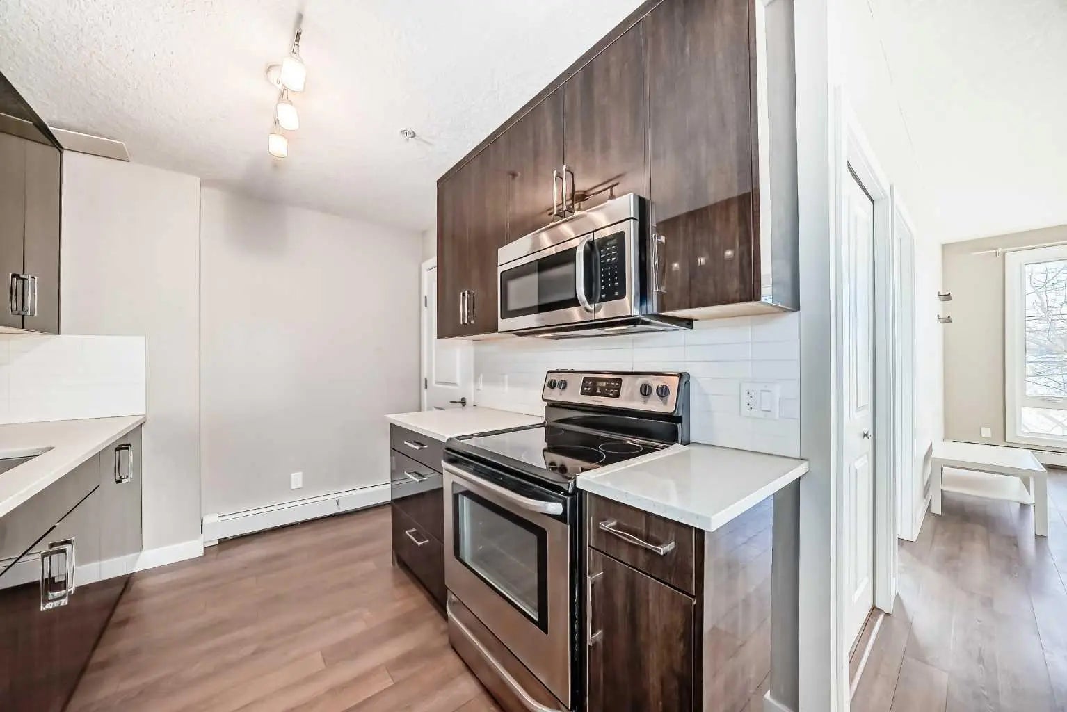 206, 607 17 Avenue Northwest, Calgary – Residential Apartment Listing Photo 5