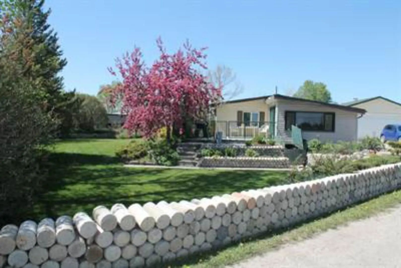 8080r 9 Avenue Se Calgary Alberta T2B 0A1 Belvedere Home For Sale