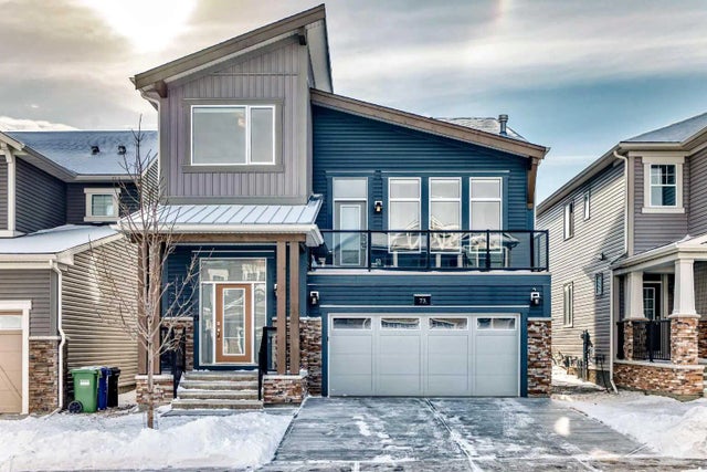 73 Carrington Circle Nw, Calgary