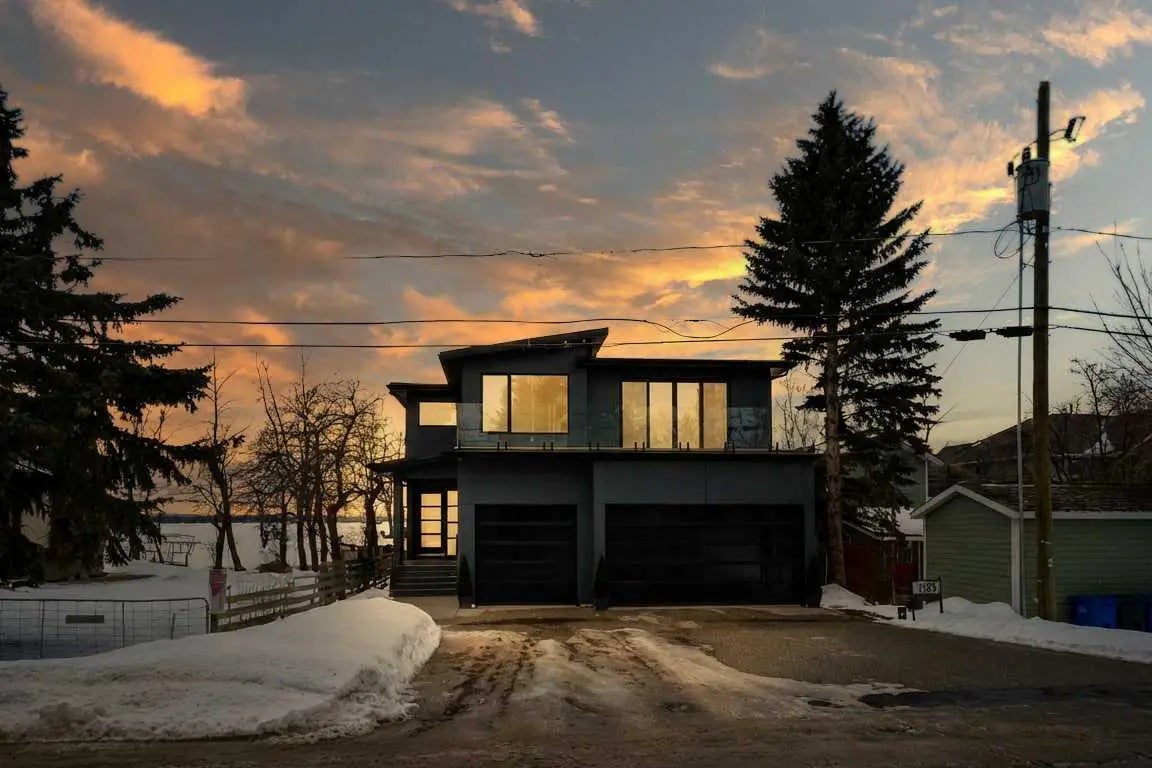 Photo of Listing #A2280228