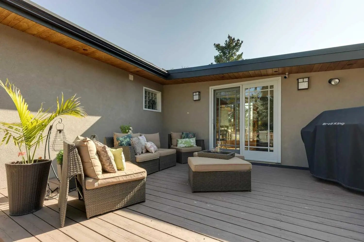 8 Vardana Place Northwest, Calgary – Residential Detached Listing Photo 39