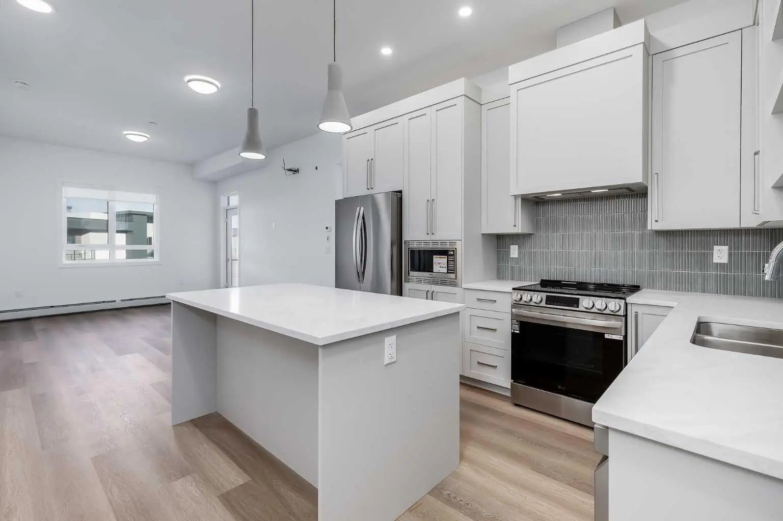 Photo of Listing #A2280347