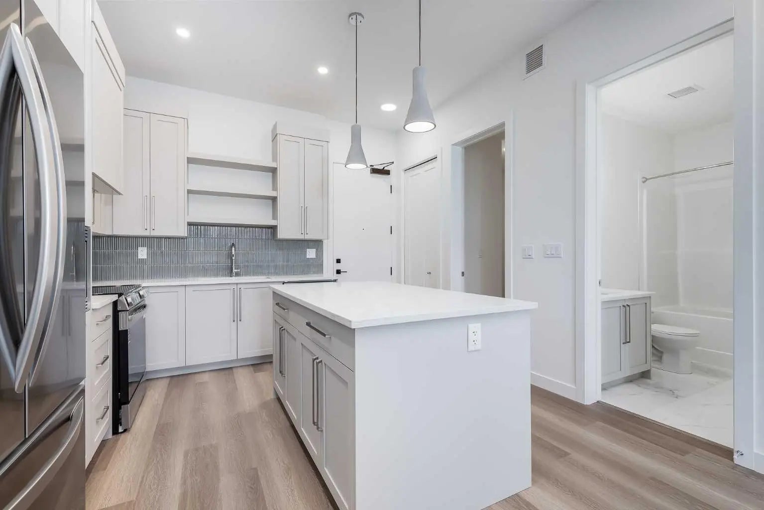 1414, 520 Reynolds Avenue Southwest, Airdrie – Residential Apartment Listing Photo 4