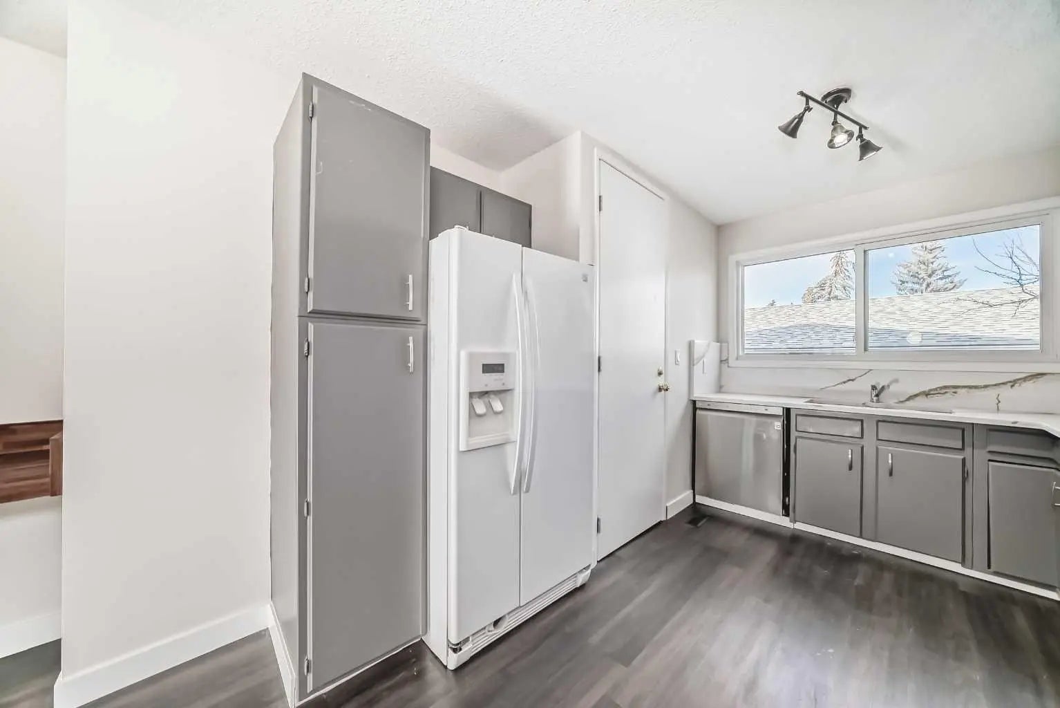 404 Acacia Drive Southeast, Airdrie – Residential Detached Listing Photo 6