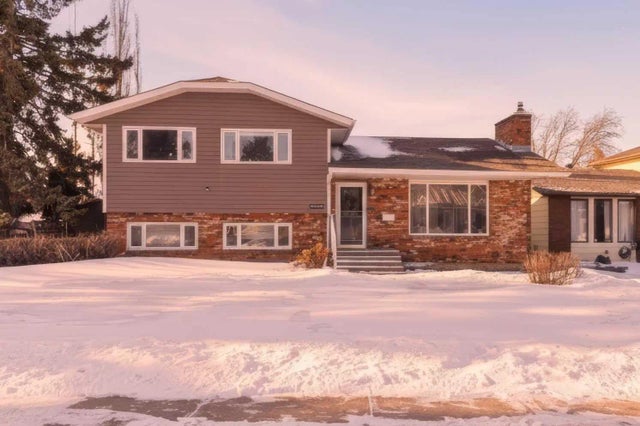 3411 51a Avenue , Innisfail