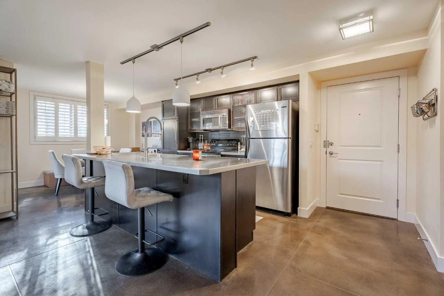 101, 3704 15a Street Southwest, Calgary – Residential Apartment Listing Photo 5