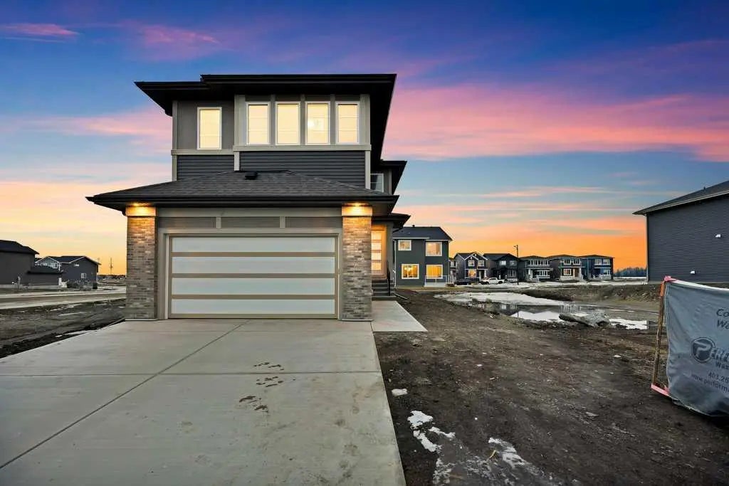 7 Chelsea Port Link , Chestermere