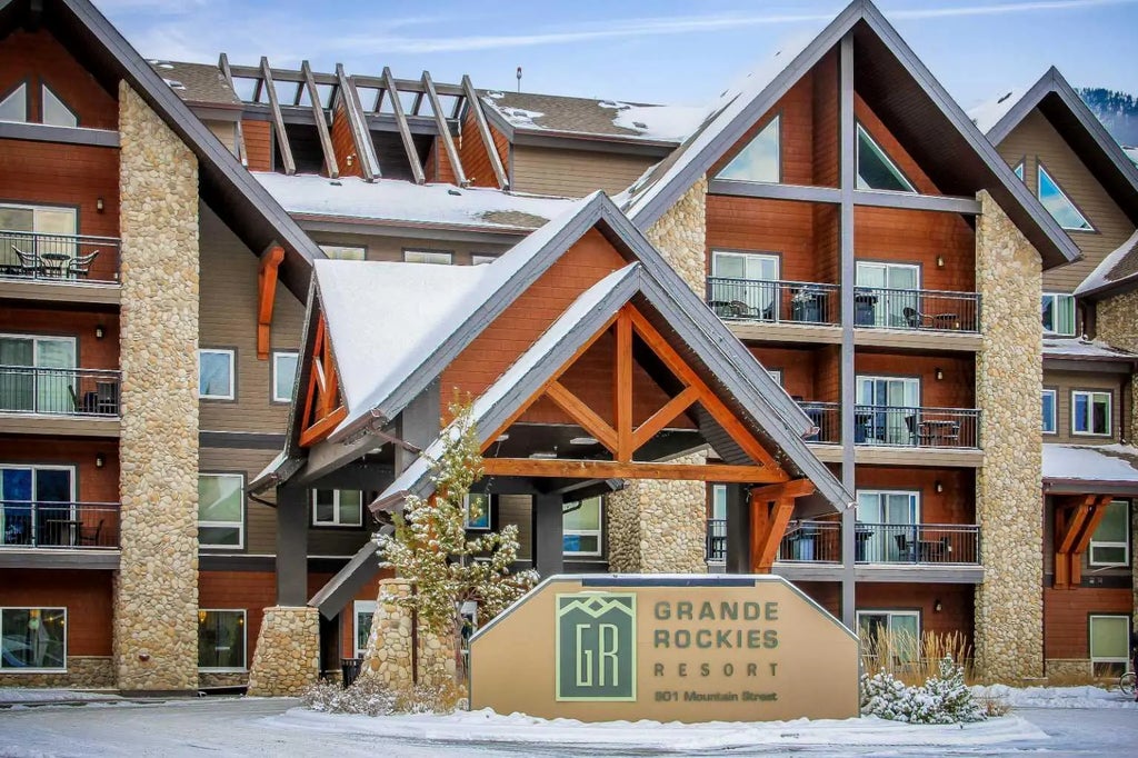 205 Rot. A, 901 Mountain Street , Canmore