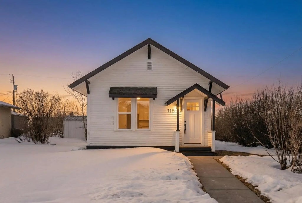 115 Niblock Street , Bawlf