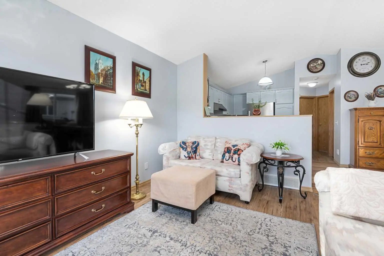 118 Bridleridge Way Southwest, Calgary – Residential Detached Listing Photo 7