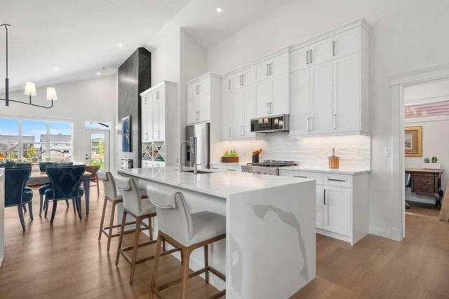 218 Mitchell Heath Nw, Calgary