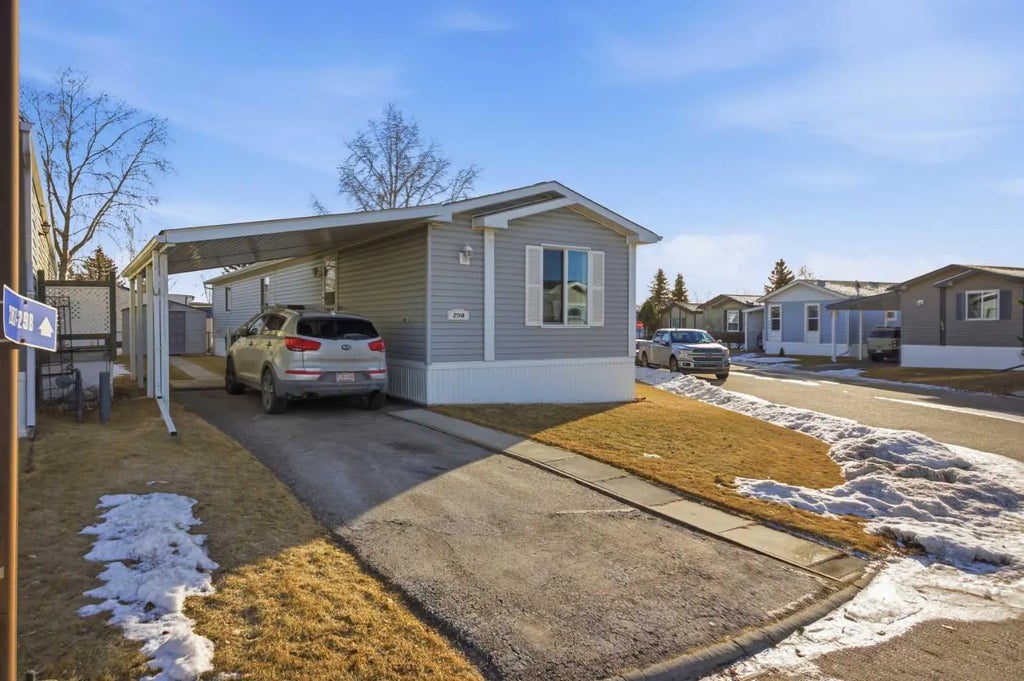 298, 99 Arbour Lake Road Nw Road Nw, Calgary