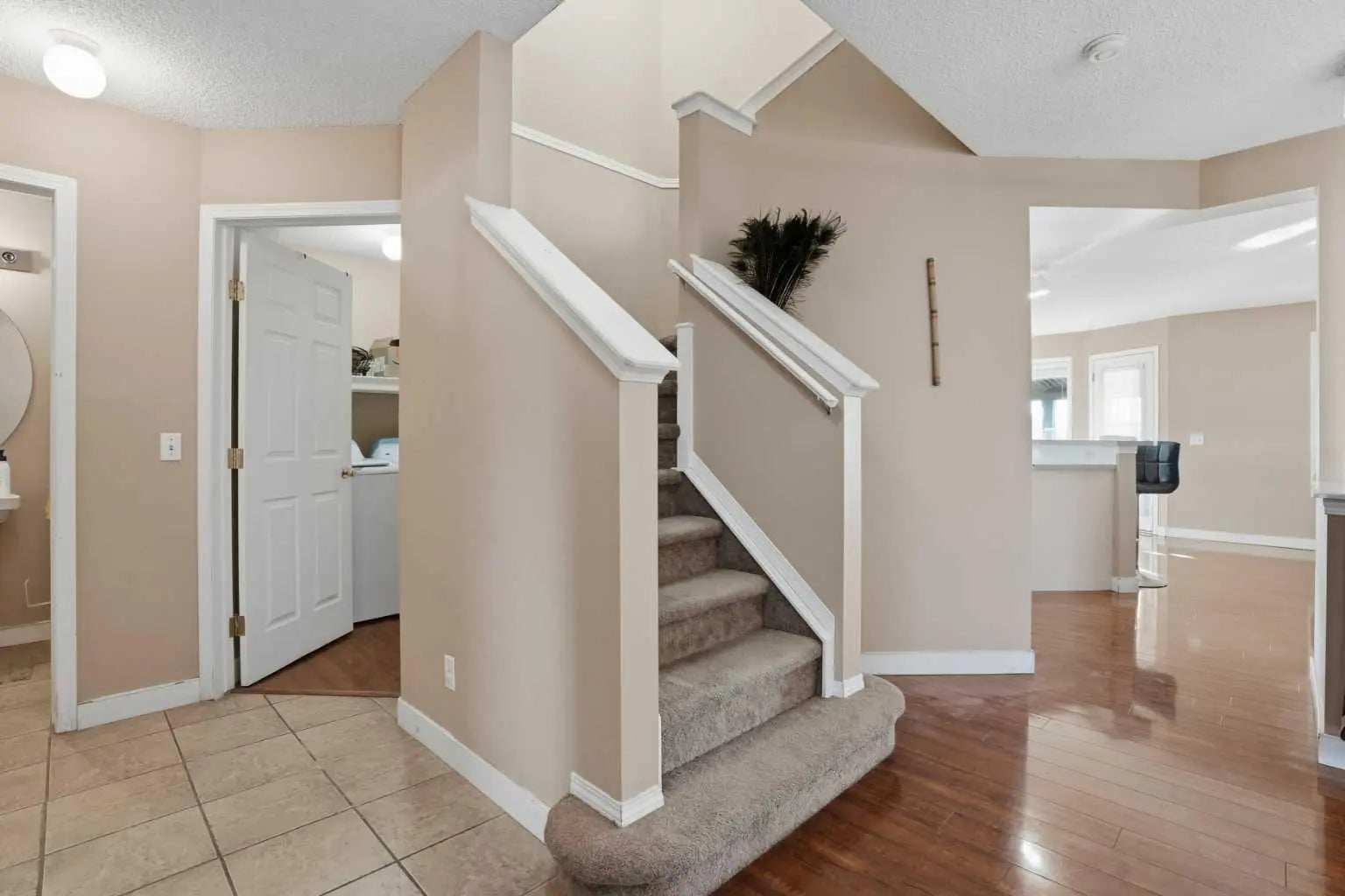 82 Martha's Meadow Close Northeast, Calgary – Residential Detached Listing Photo 4