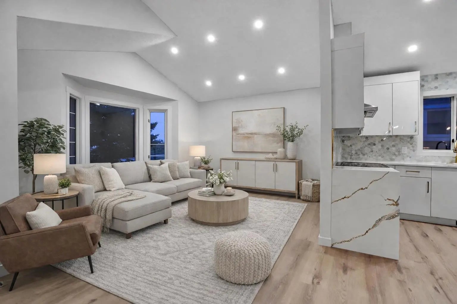 Photo of Listing #A2281205