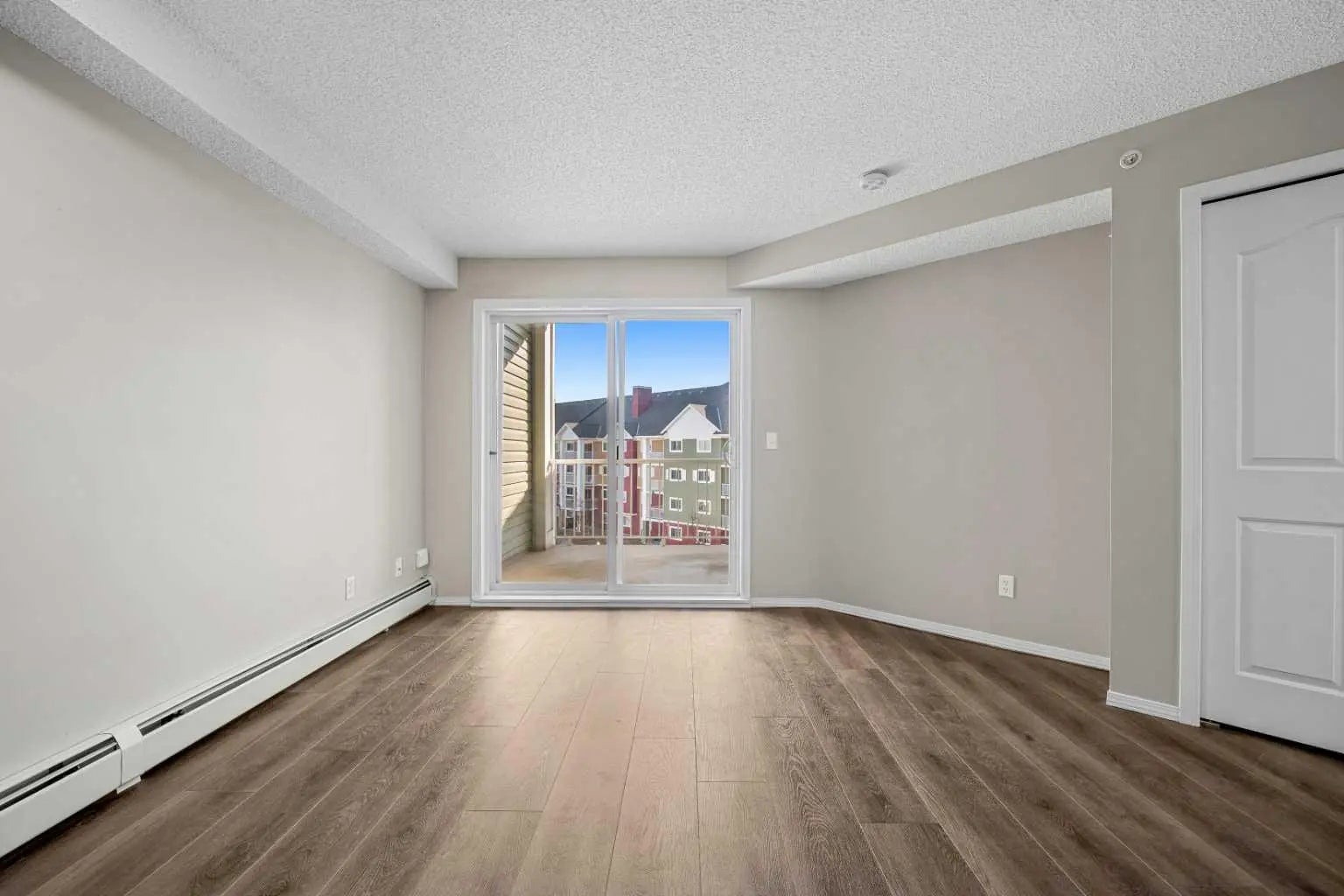 1411, 10 Prestwick Bay Southeast, Calgary – Residential Apartment Listing Photo 5