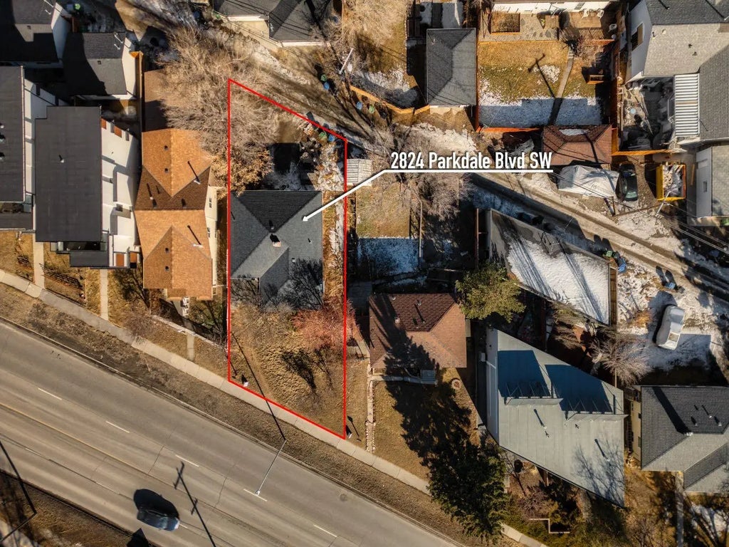 2824 Parkdale Boulevard Nw, Calgary