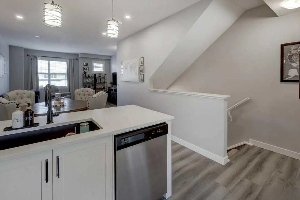 703, 115 Sagewood Drive Southwest, Airdrie – Residential Row/Townhouse Listing Photo 7