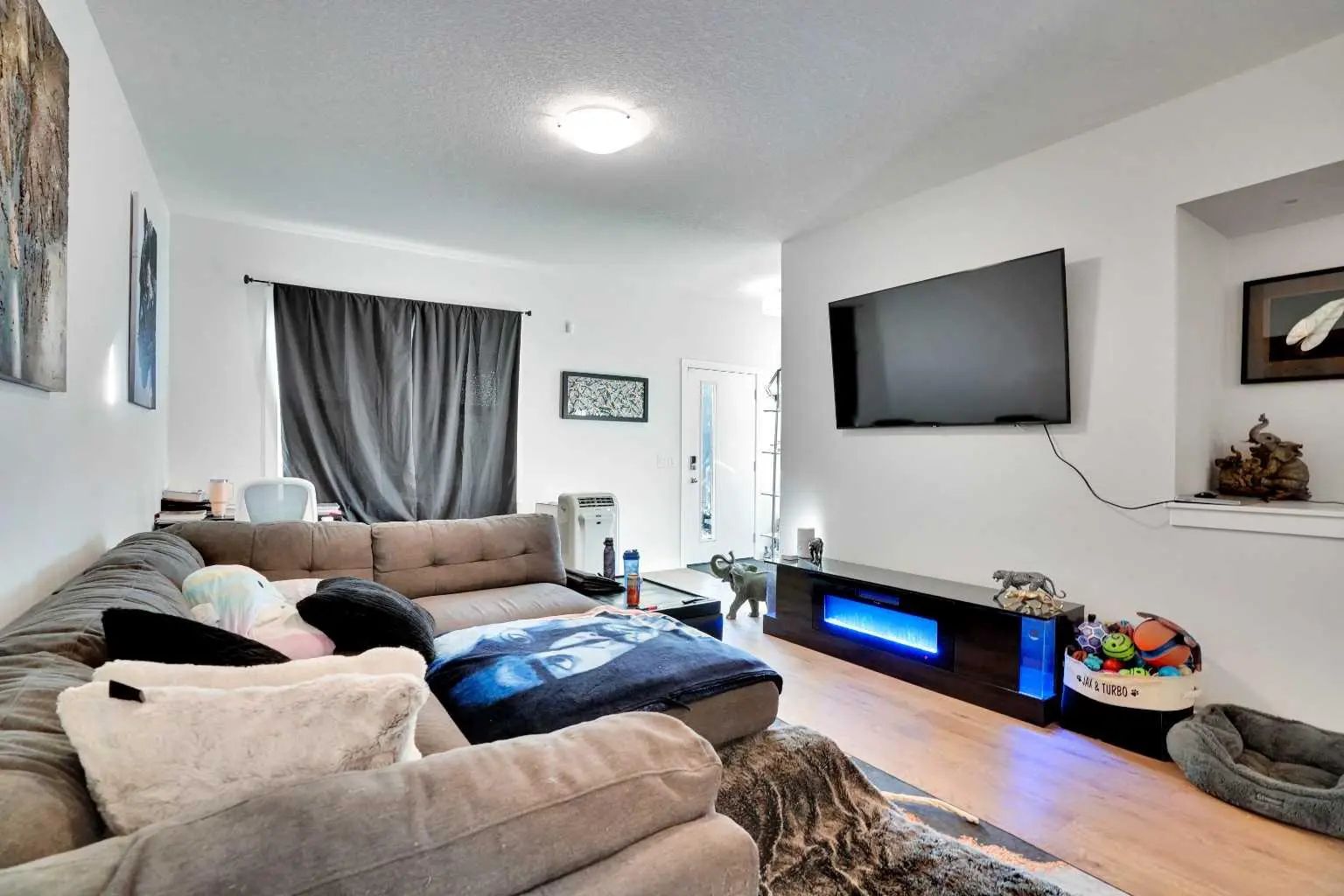 514 Wolf Willow Boulevard Southeast, Calgary – Residential Semi Detached (Half Duplex) Listing Photo 5