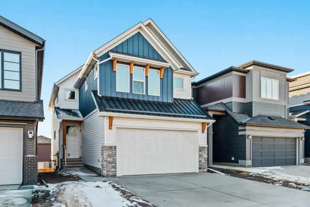 54 Lucas Place Nw, Calgary