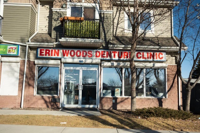 90 Erin Woods Court Se, Calgary