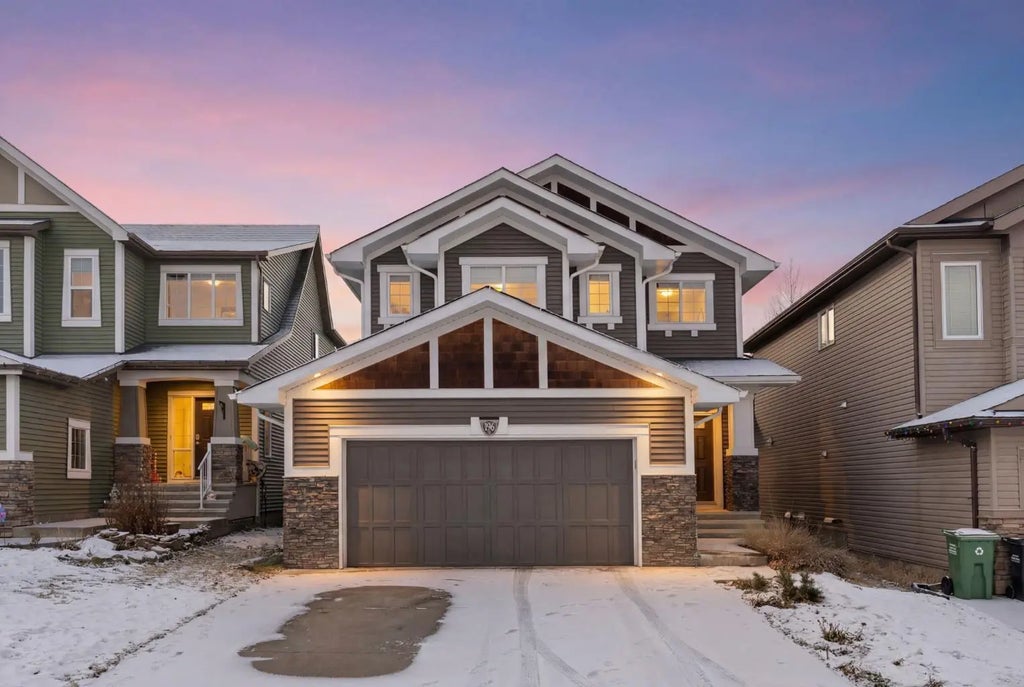 196 Jumping Pound Terrace , Cochrane