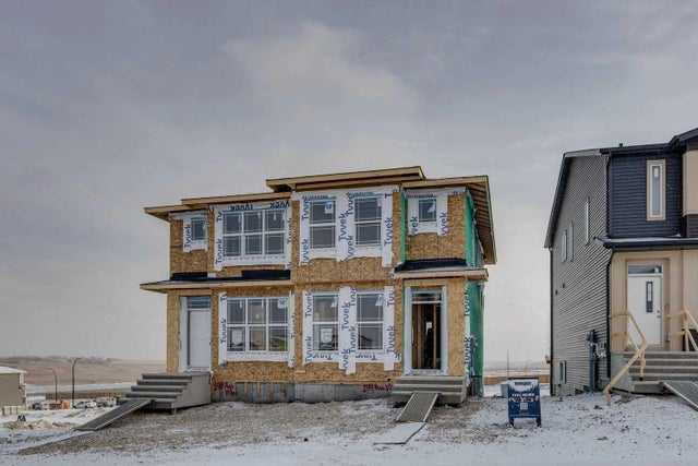 244 Annette Villas Nw, Calgary