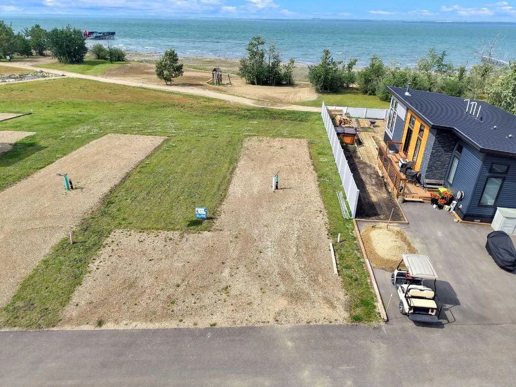 134 41310 Range Road 282  , Rural Lacombe County