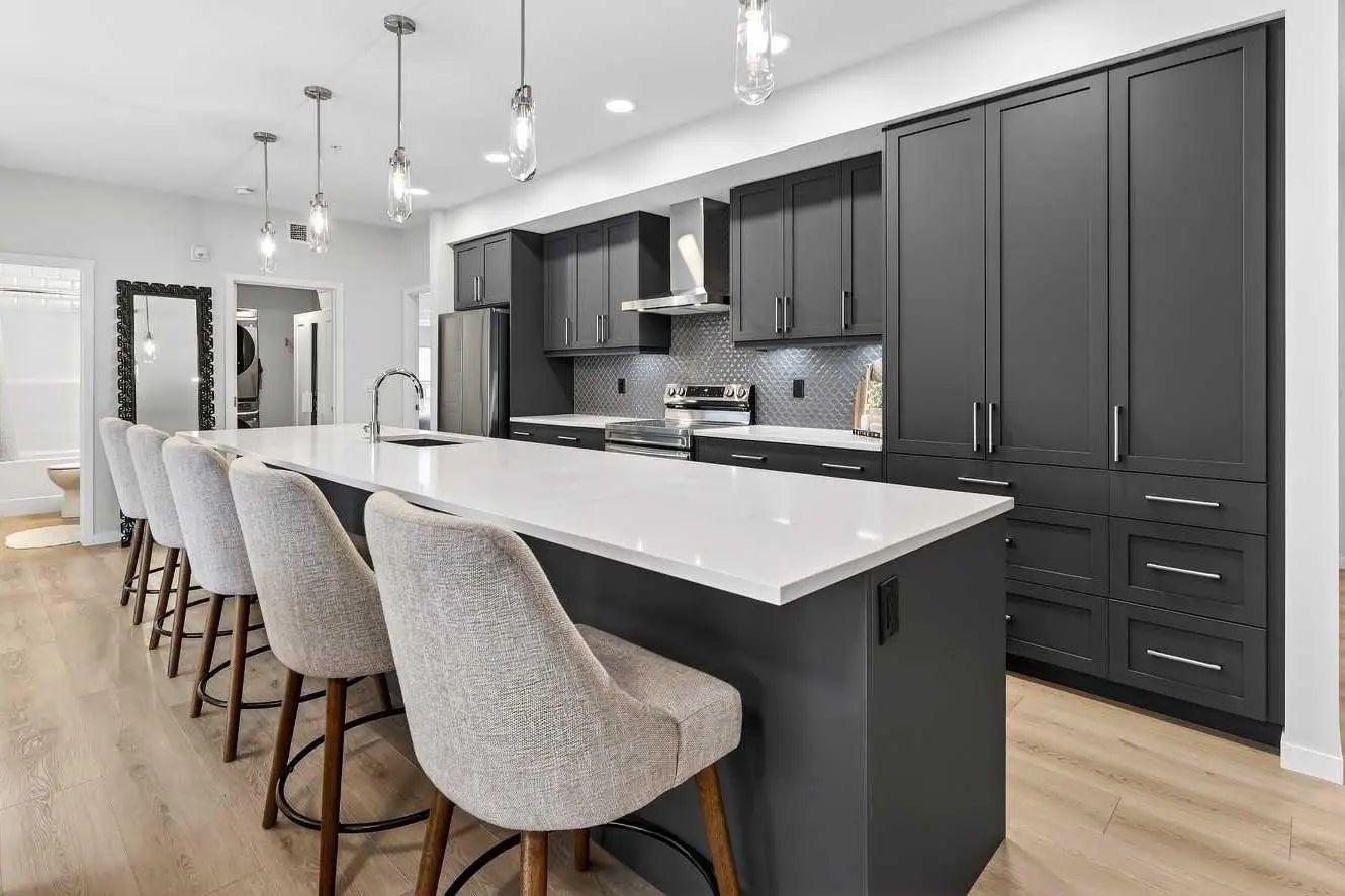 Photo of Listing #A2281945