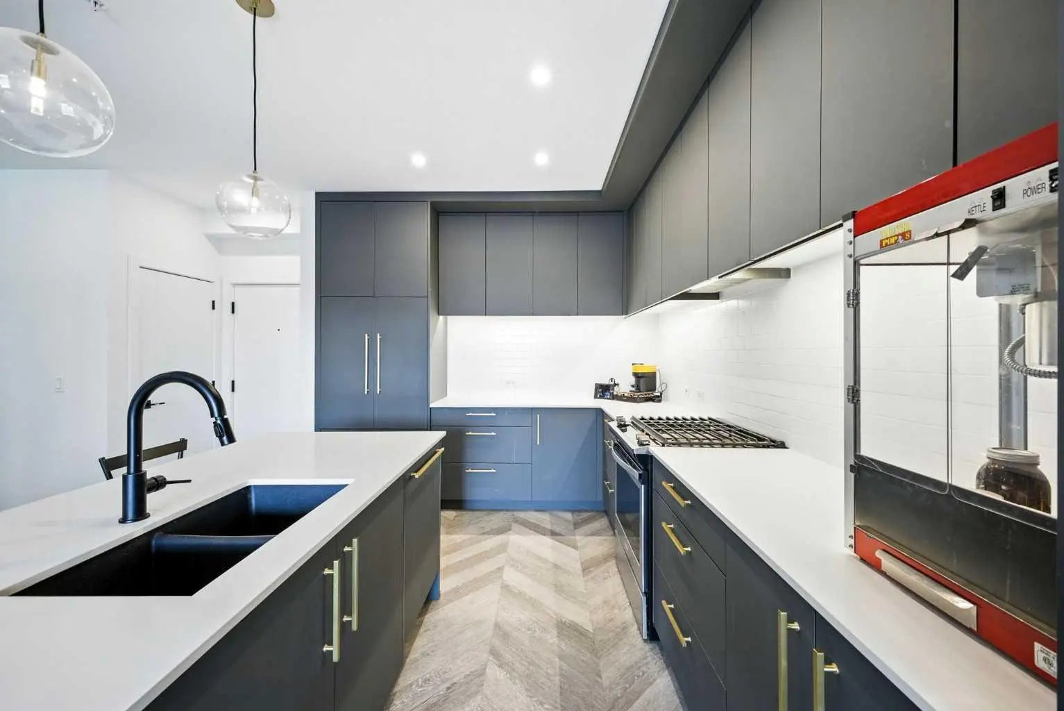 419, 4275 Norford Avenue Northwest, Calgary – Residential Apartment Listing Photo 5