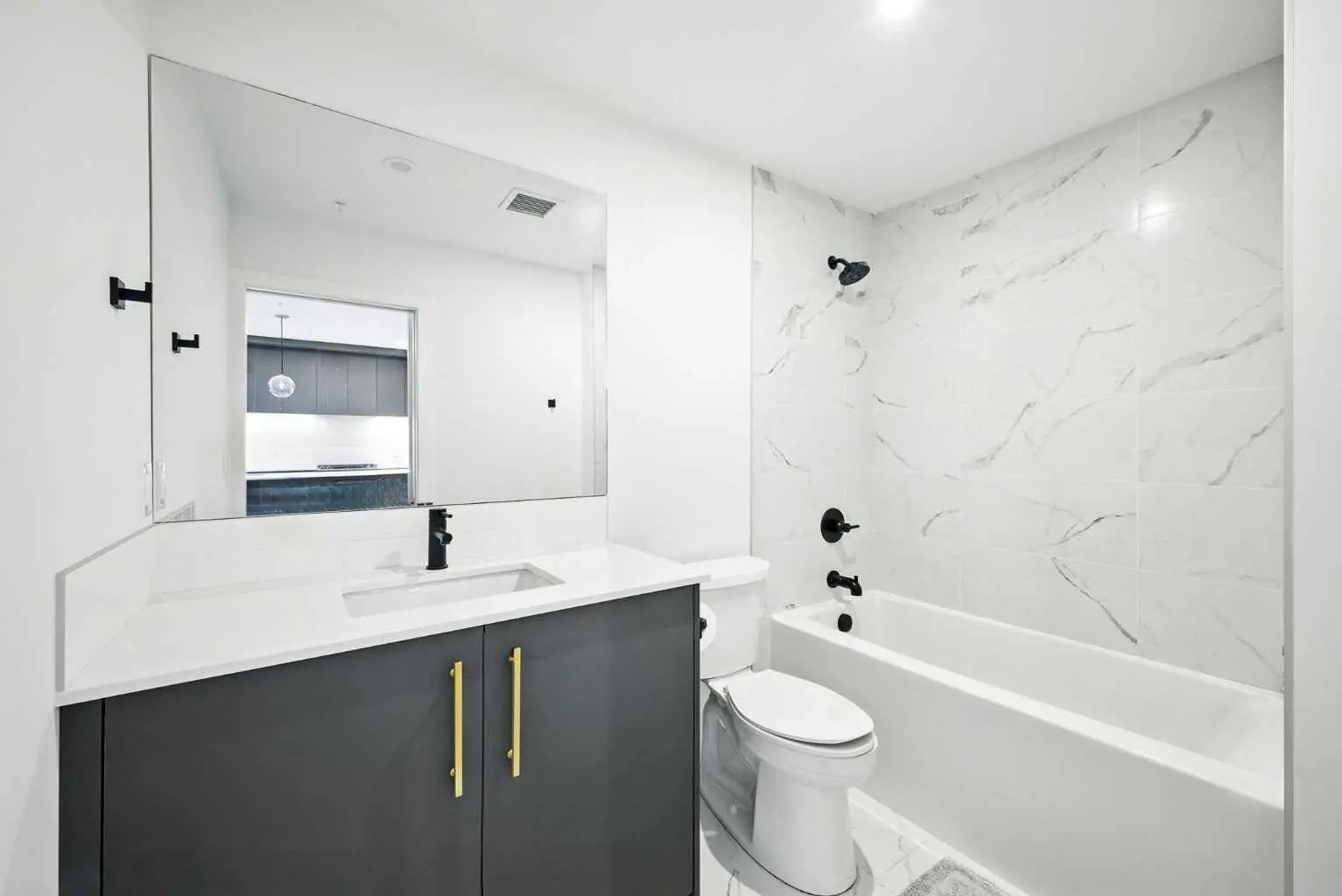 419, 4275 Norford Avenue Northwest, Calgary – Residential Apartment Listing Photo 9