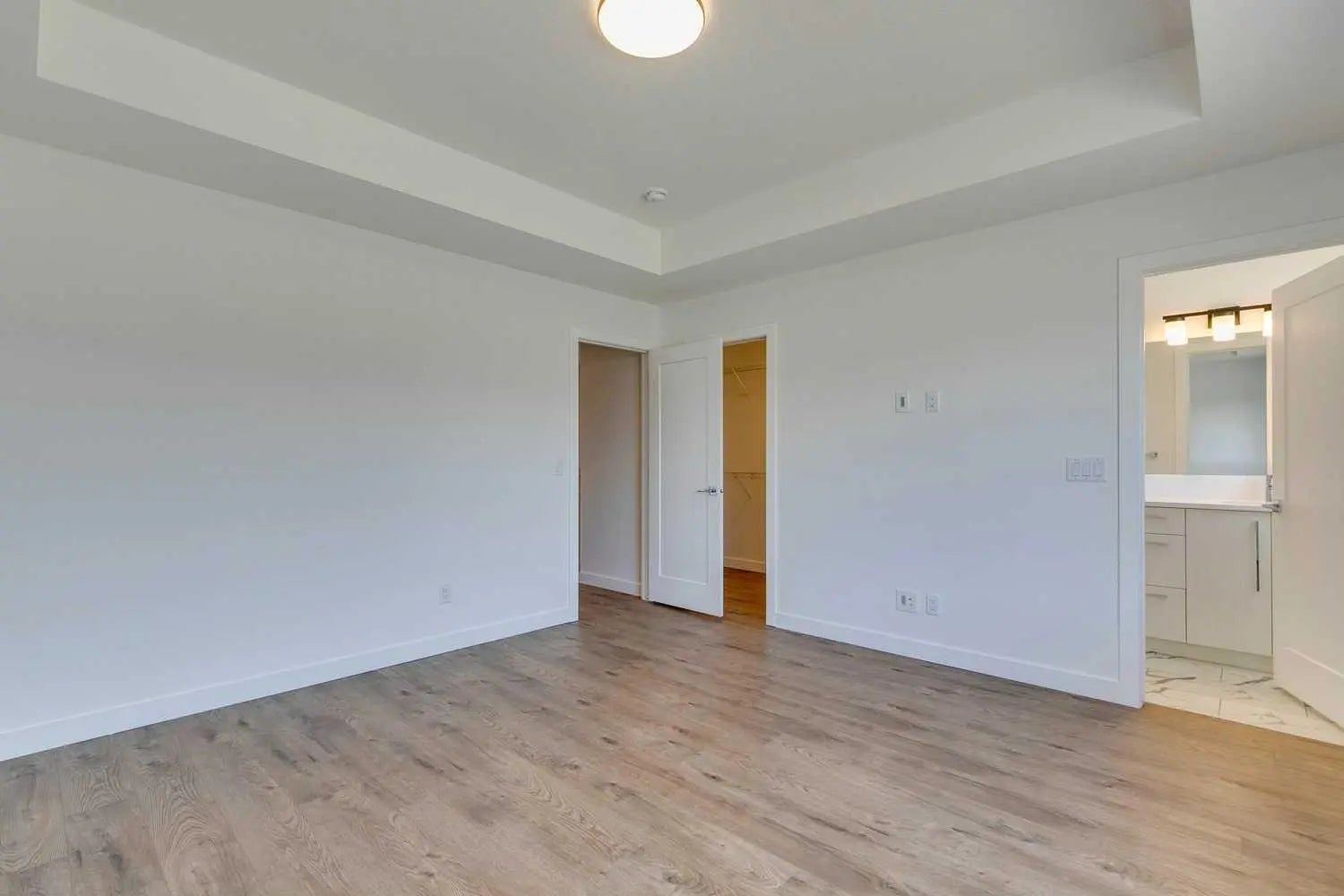 646 Rangeview Street Southeast, Calgary – Residential Semi Detached (Half Duplex) Listing Photo 10