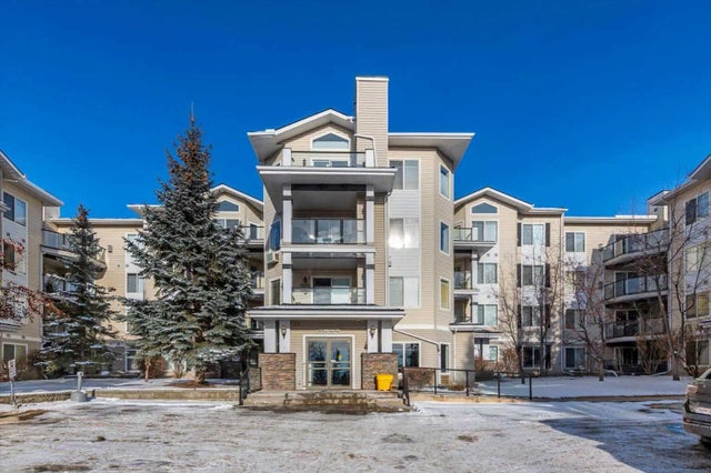 109, 345 Rocky Vista Park Nw, Calgary