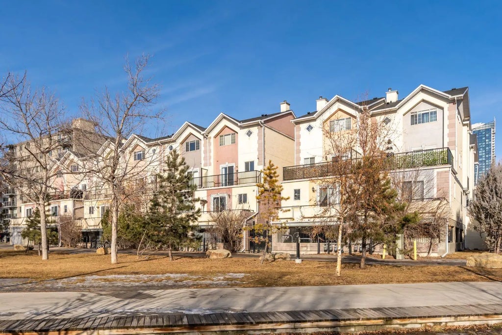 1533 11 Street Sw, Calgary