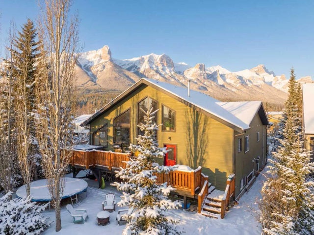 1712 11th Avenue , Canmore