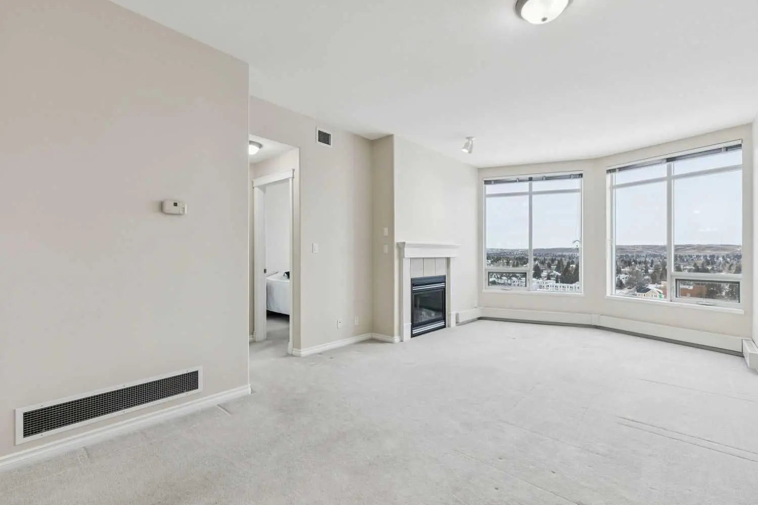 705, 1726 14 Avenue Northwest, Calgary – Residential Apartment Listing Photo 8