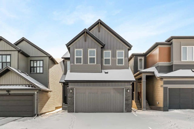 819 Livingston View Ne, Calgary