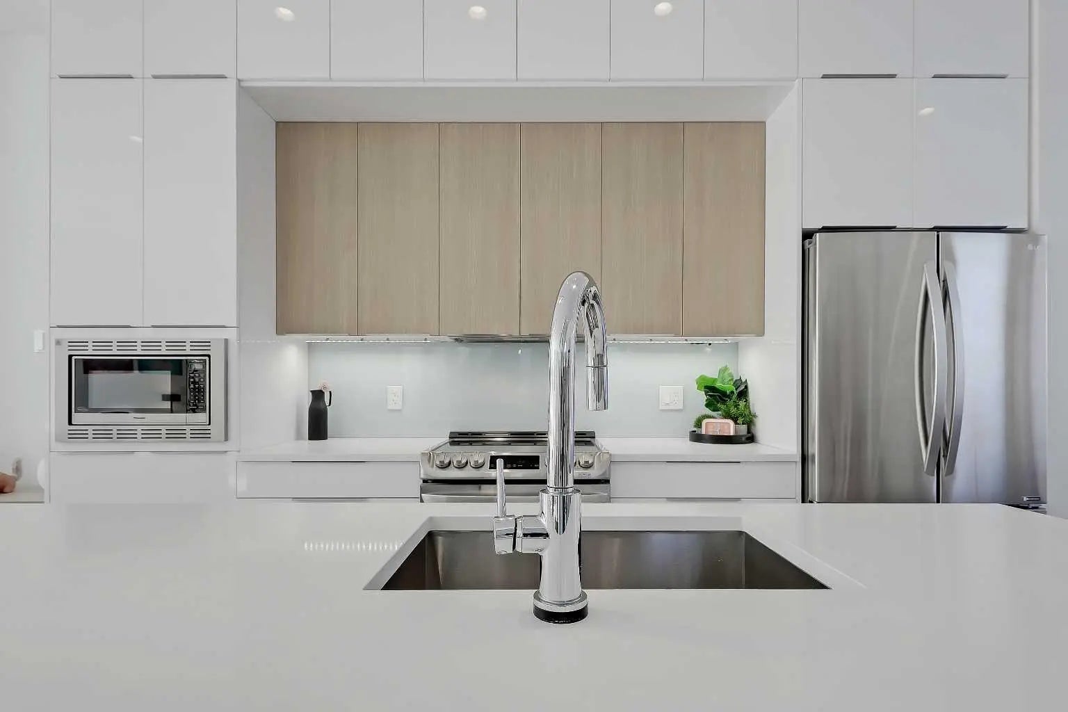 454 15 Avenue Northeast, Calgary – Residential Row/Townhouse Listing Photo 6