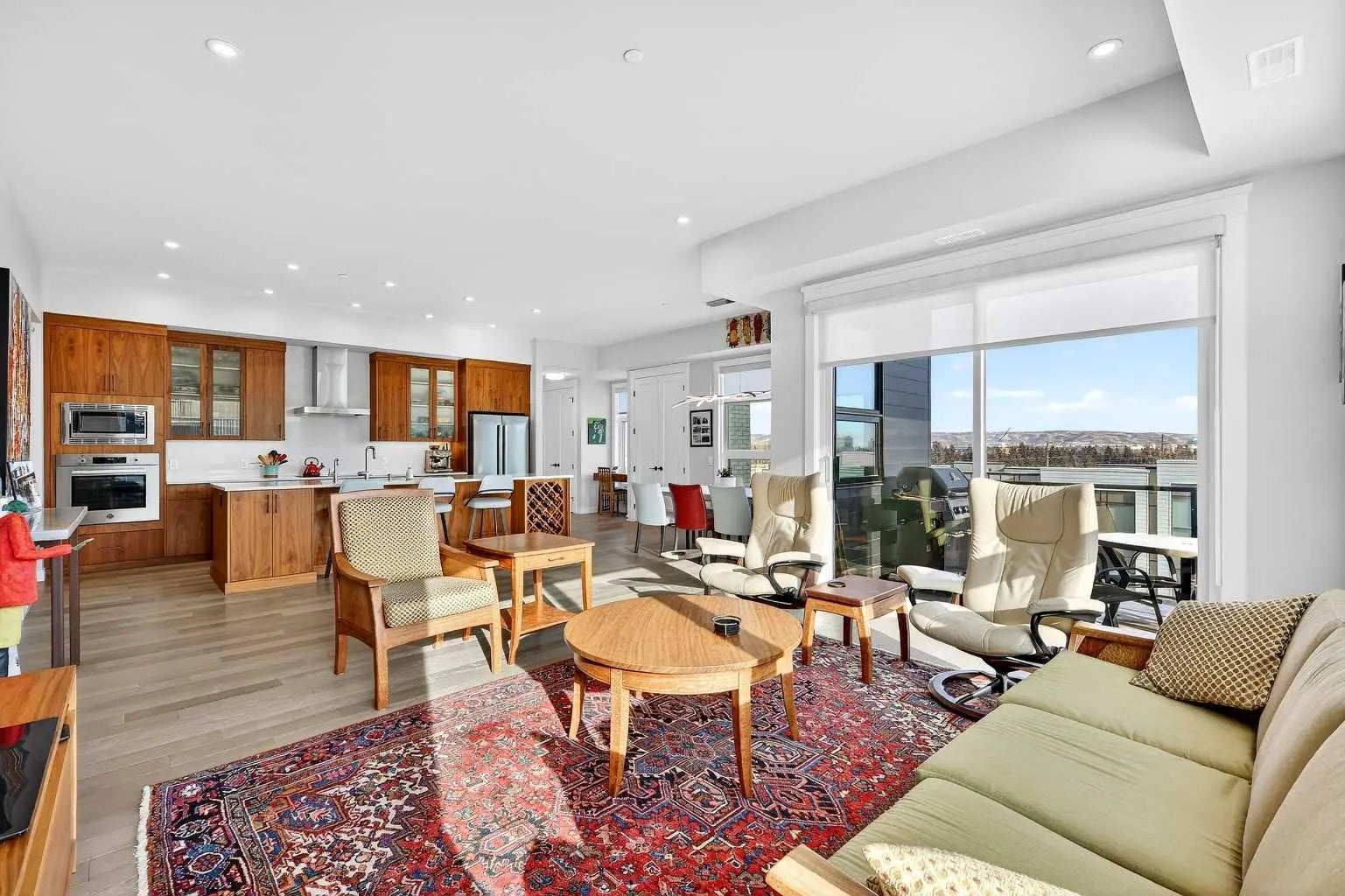 402, 21 Lebel Crescent Northwest, Calgary – Residential Apartment Listing Photo 12