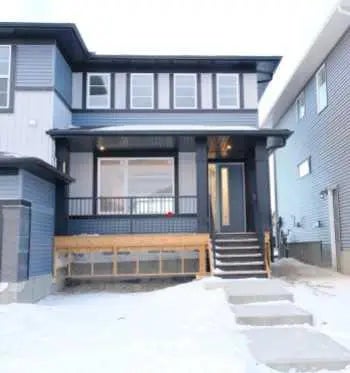 39 Agate Road , Cochrane