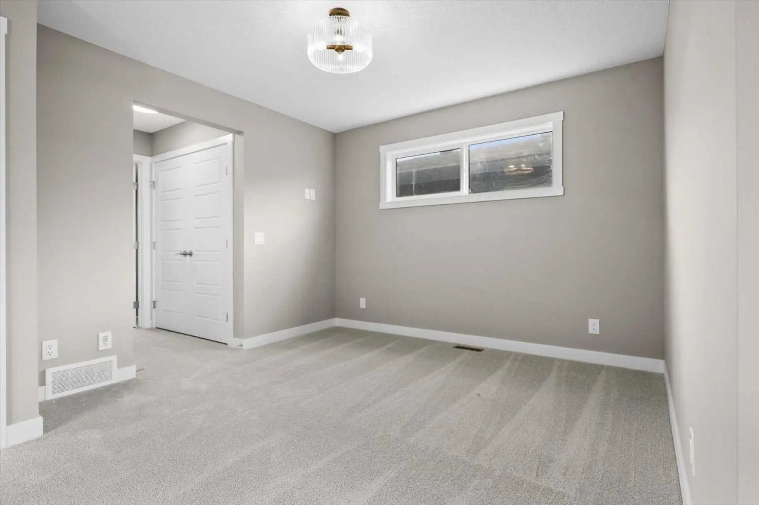 8 Topaz Place , Cochrane – Residential Detached Listing Photo 10
