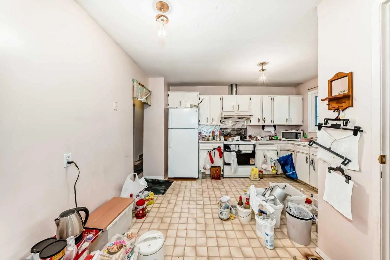 352 Malvern Close Northeast, Calgary – Residential Detached Listing Photo 3