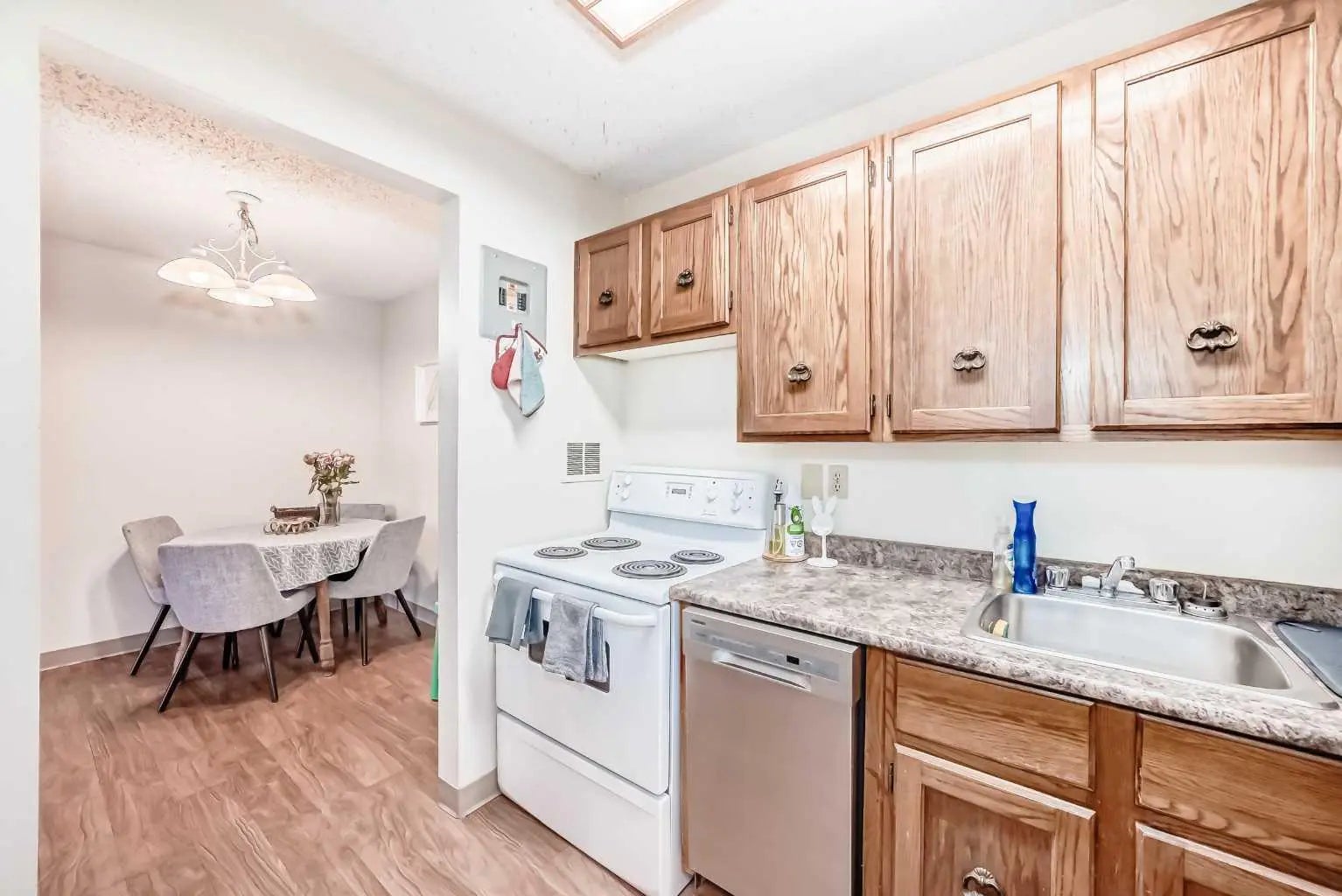 5212, 315 Southampton Drive Southwest, Calgary – Residential Apartment Listing Photo 6